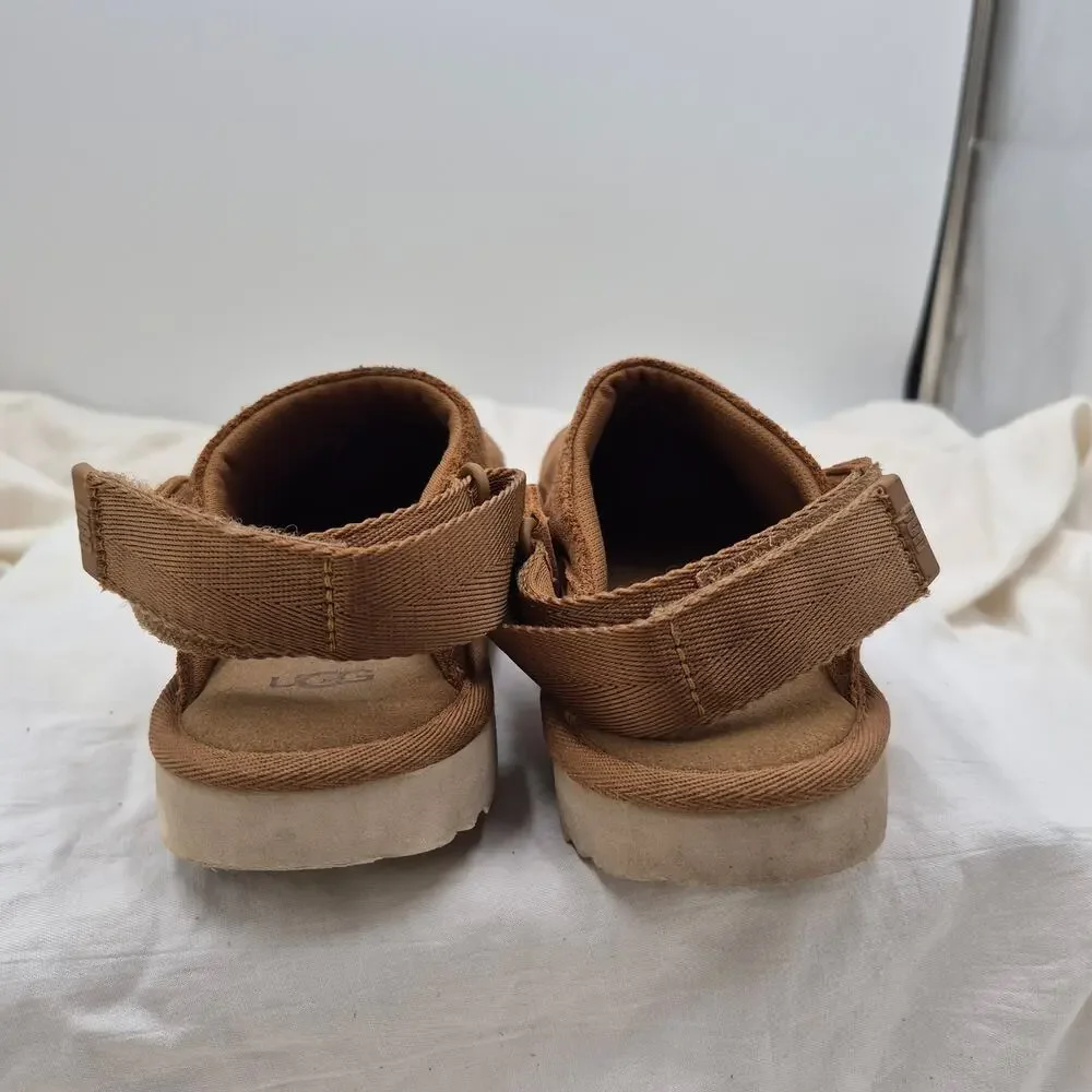 UGG Goldenstar Cozy Clog Cream chestnut Girl's size 3